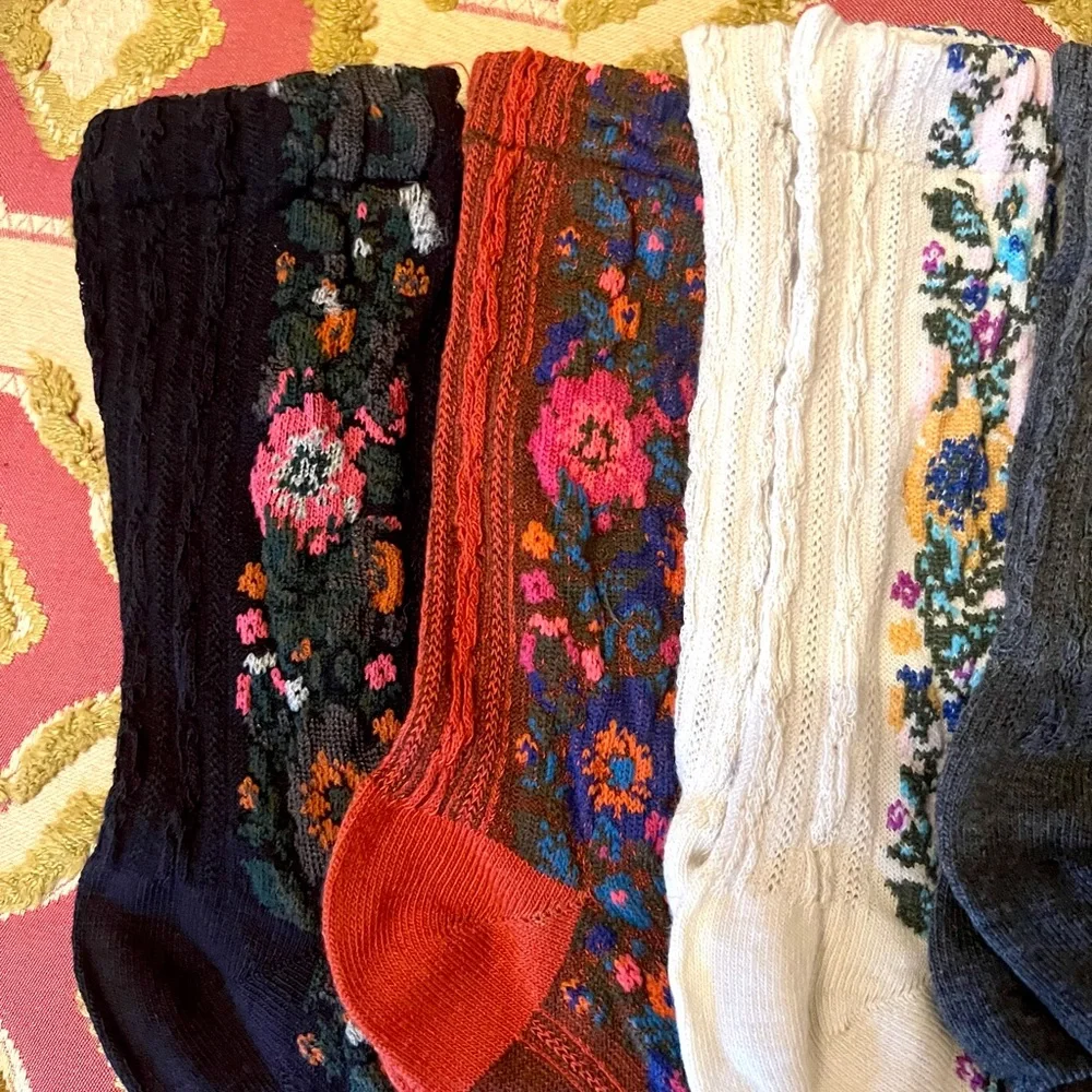 New! Chic Paris Floral Sweater Socks Dark Academia Whimsigoth Cozy